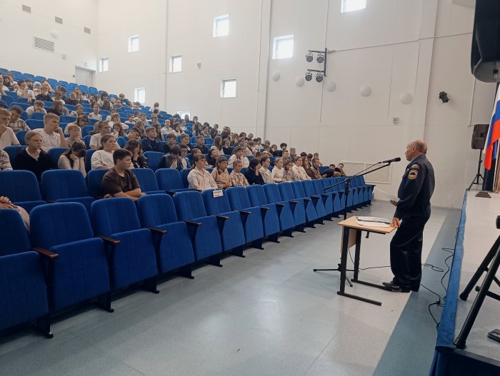 На территории Самарской области продолжаются Уроки мужества