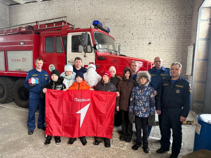 Новогодние поздравления от активистов «Движения Первых»