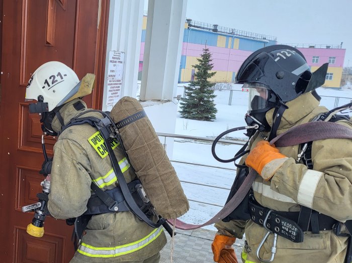 Пожарно-тактические учения прошли в Хворостянском районе