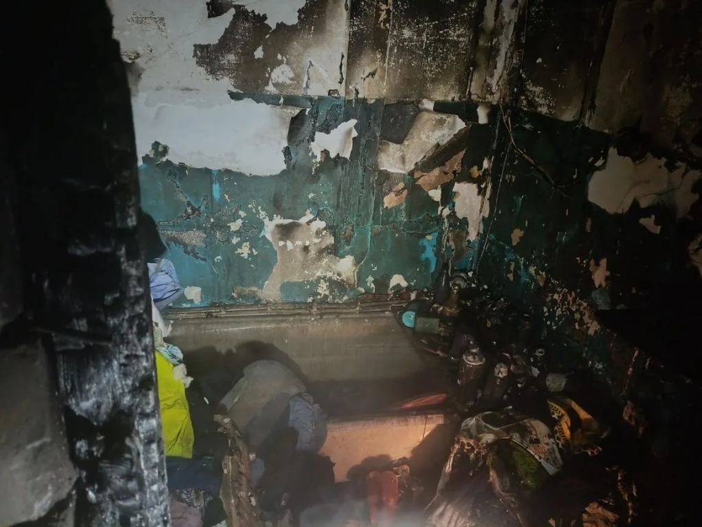 Сегодня ночью в Большечерниговском районе произошел пожар в многоквартирном доме