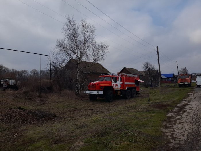 Сегодня около полудня в Алексеевском районе произошел пожар Сегодня около полудня в Алексеевском районе произошел пожар
