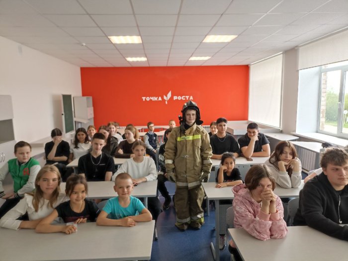 Как провести лето весело и безопасно? Огнеборцы Алексеевского района знают ответ на этот вопрос