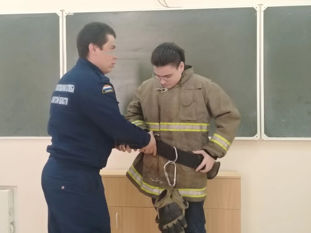 Продолжаются уроки мужества в учебных заведениях Самарской области