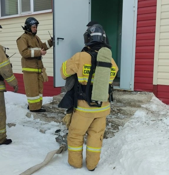 Представители ГКУ СО «Центр по делам ГО, ПБ и ЧС» приняли участие в командно-штабных учениях, прошедших на территории Красноармейского района