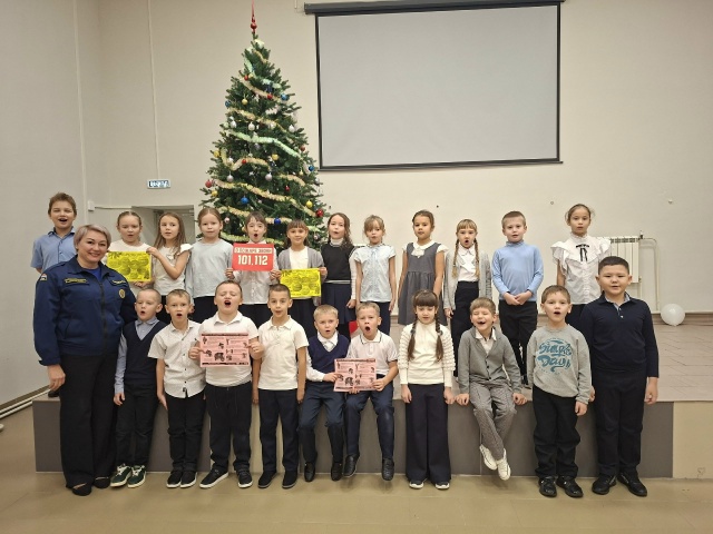 В Челно-Вершинском районе наш инструктор противопожарной профилактики рассказала о мерах пожарной безопасности