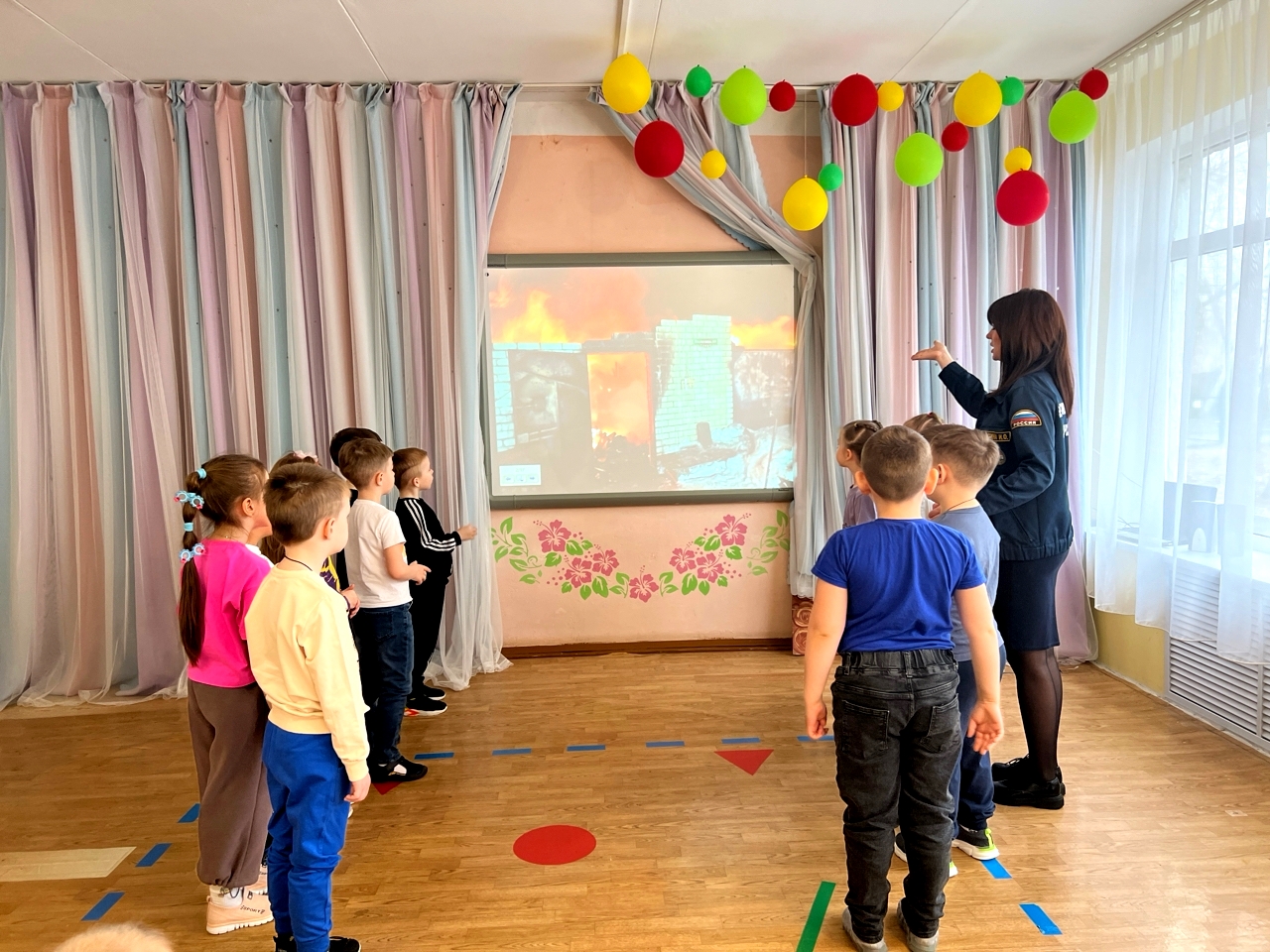 Малышам о правилах пожарной безопасности