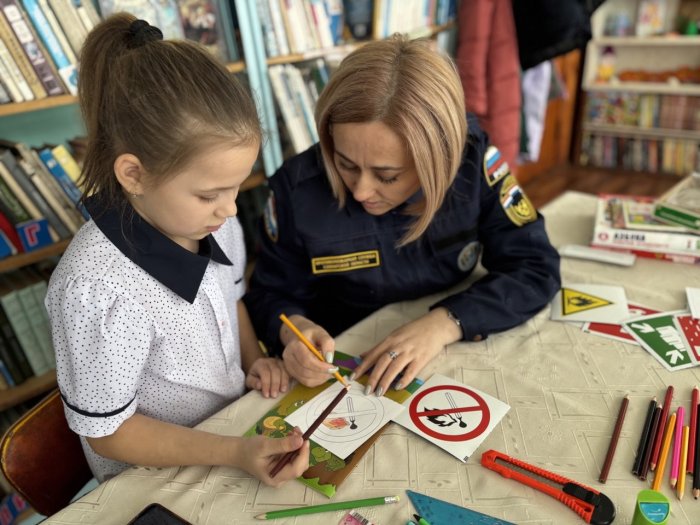 Не шути, дружок, с огнем, чтоб не пожалеть потом!