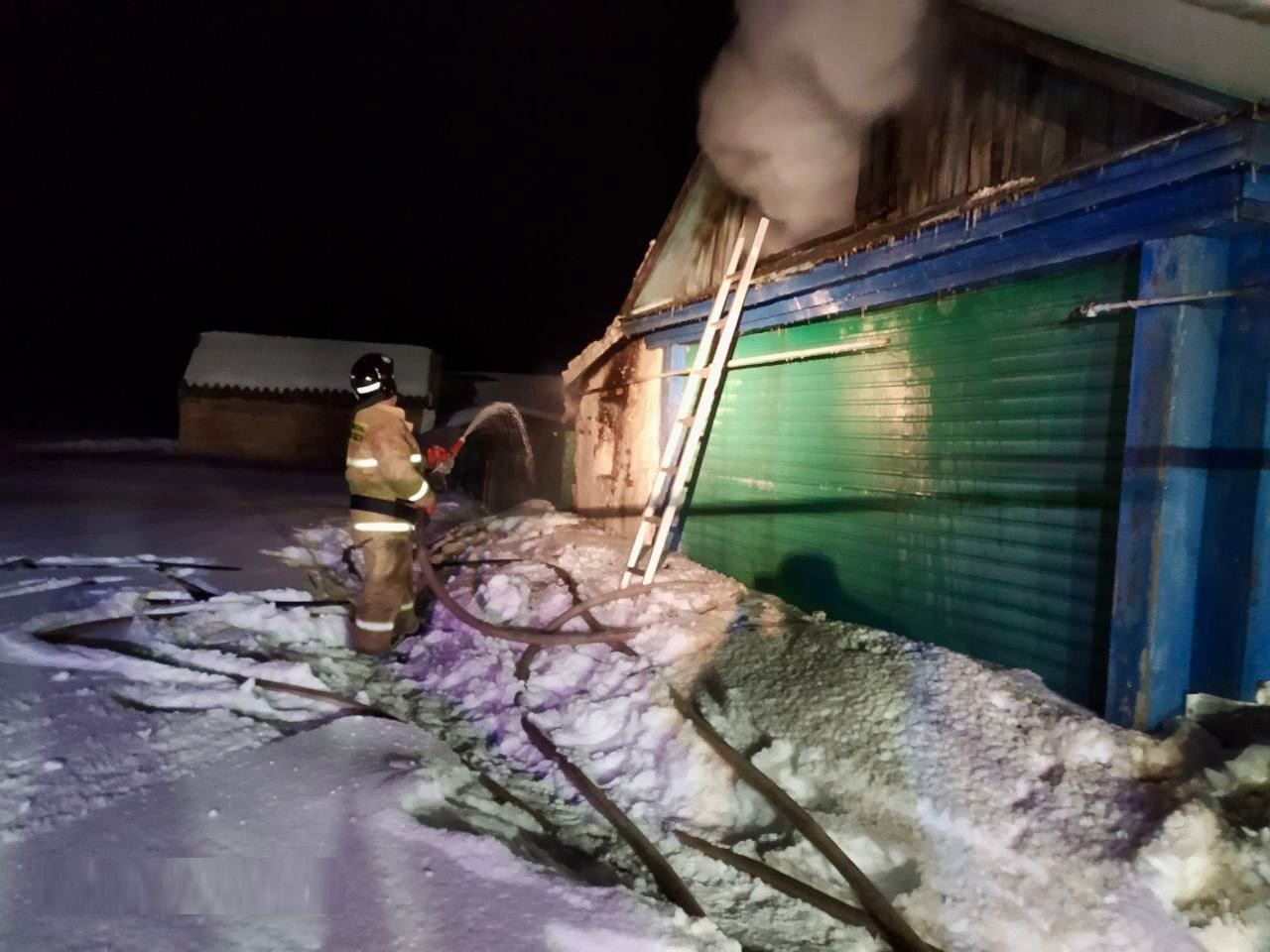 В Похвистневском районе за минувшие сутки произошло два пожара, в одном из которых, к сожалению, погибли люди В Похвистневском районе за минувшие сутки произошло два пожара, в одном из которых, к сожалению, погибли люди