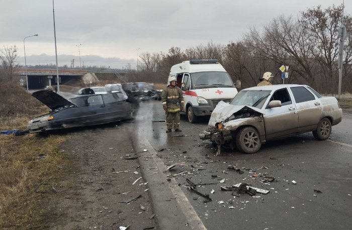 За прошедшие сутки Красноярские огнеборцы дважды принимали участие в ликвидации последствий ДТП