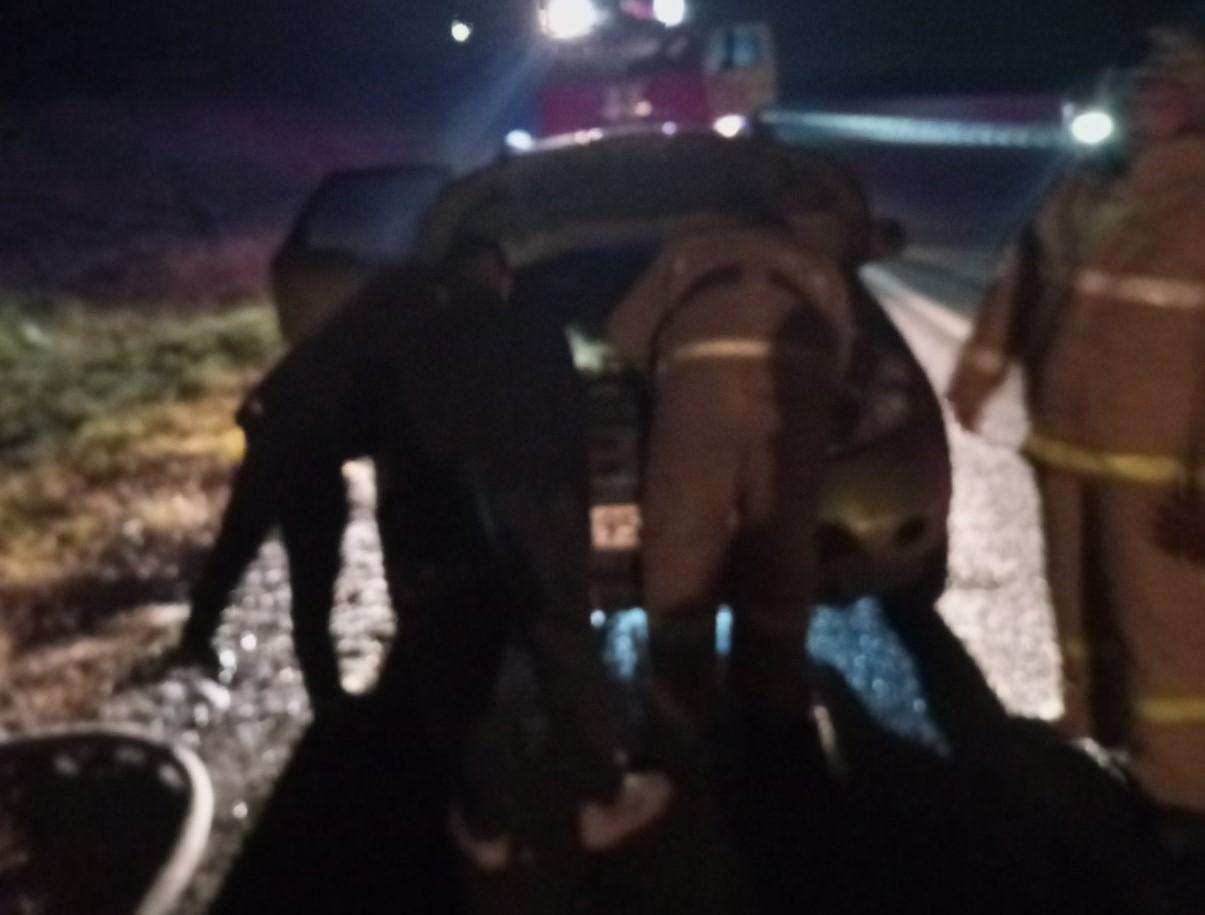 В муниципальном районе Красноярский в пути следования произошло возгорание легкового автомобиля В муниципальном районе Красноярский в пути следования произошло возгорание легкового автомобиля