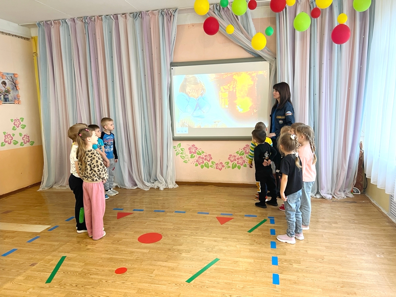 Малышам о правилах пожарной безопасности