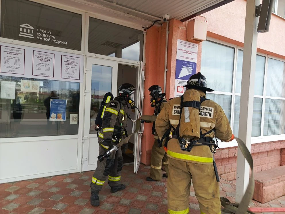 Пожарно-тактическое занятие прошло в Елховском районе