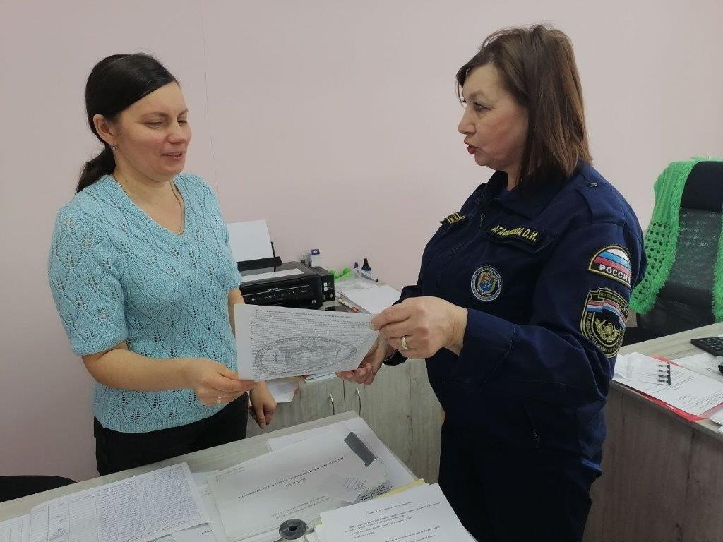 Профилактическая работа с сотрудниками учреждений в Борском районе