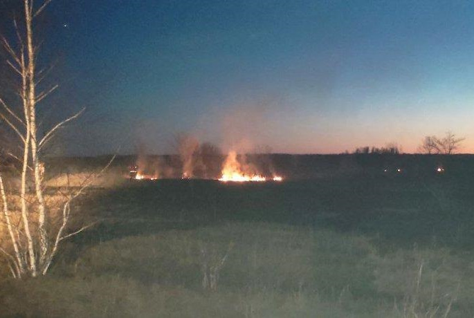 Огнеборцы пожарно-спасательной части № 126 потушили пожар на площади 130 квадратных метров