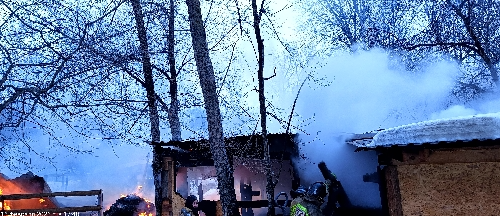 В Ставропольском районе огнем были объяты хозяйственные постройки на площади 150 квадратных метров