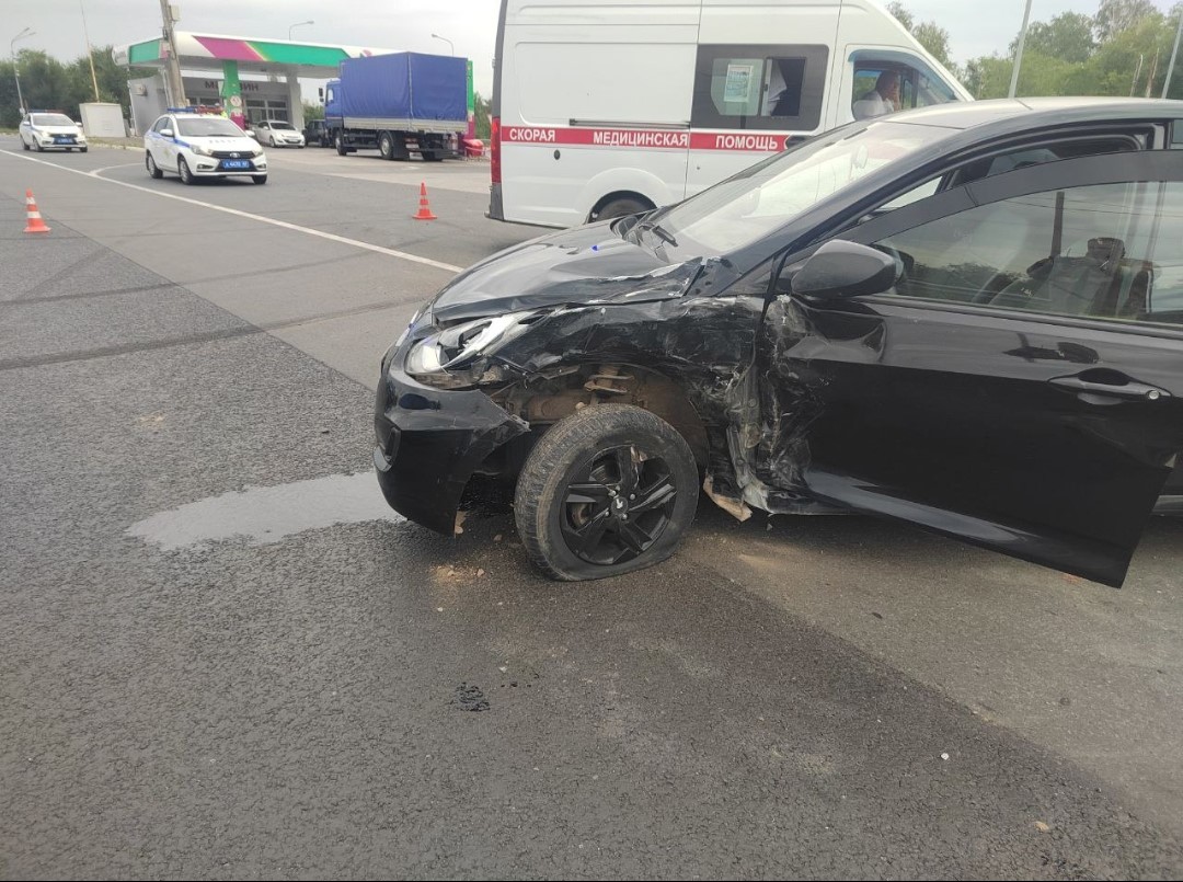 Вчера в Красноярском районе произошло ДТП с участием двух транспортных средств Вчера в Красноярском районе произошло ДТП с участием двух транспортных средств