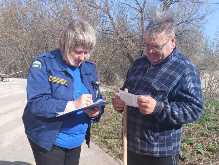 В Сергиевском районе продолжаются беседы о пожарной безопасности с населением