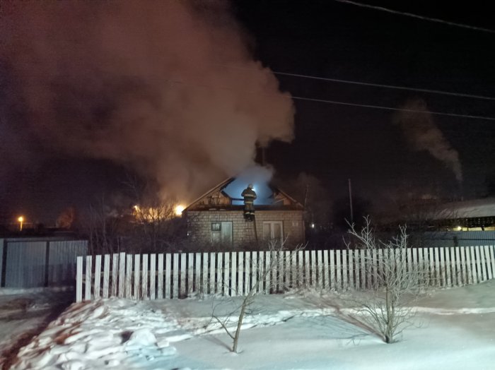 За прошедшие выходные в муниципальном районе Красноярский произошел 1 пожар