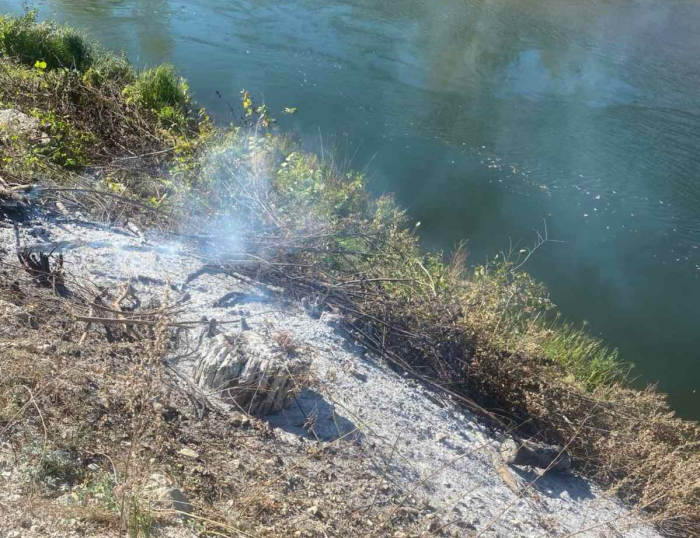 Вчера в Красноярском районе горели мусор и трава