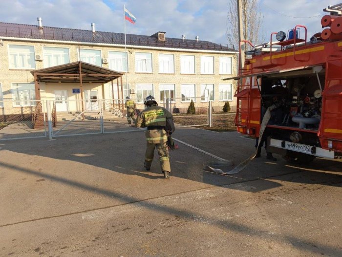 Борские пожарные успешно отработали нормативы