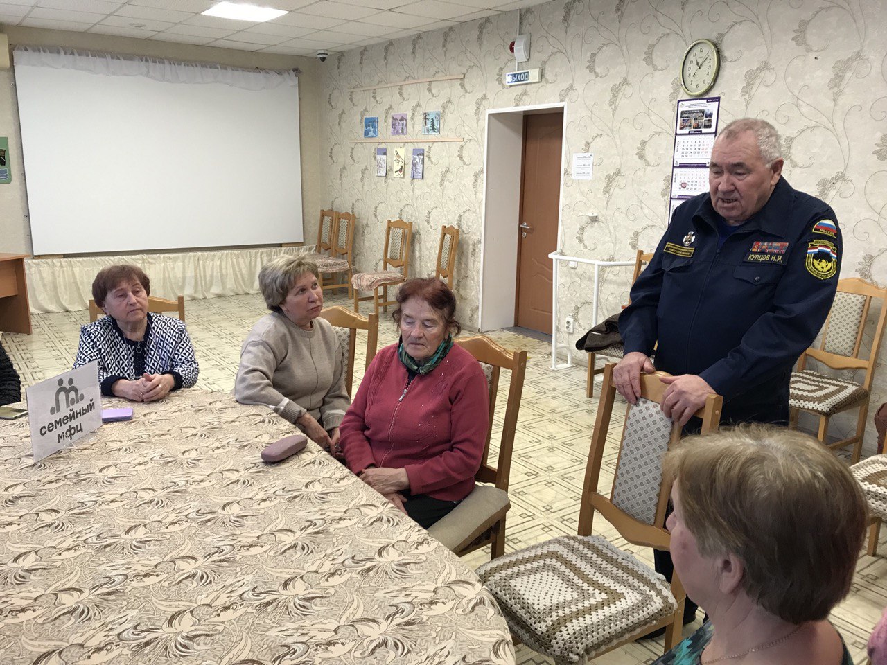 Профилактическая работа в муниципальном районе Красноярский продолжается