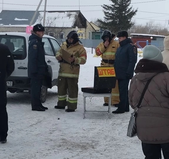 Представители ГКУ СО «Центр по делам ГО, ПБ и ЧС» приняли участие в командно-штабных учениях, прошедших на территории Красноармейского района
