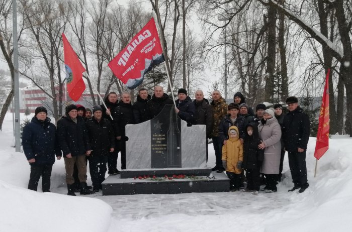 Память боевых товарищей почтили минутой молчания и в Исаклинском районе