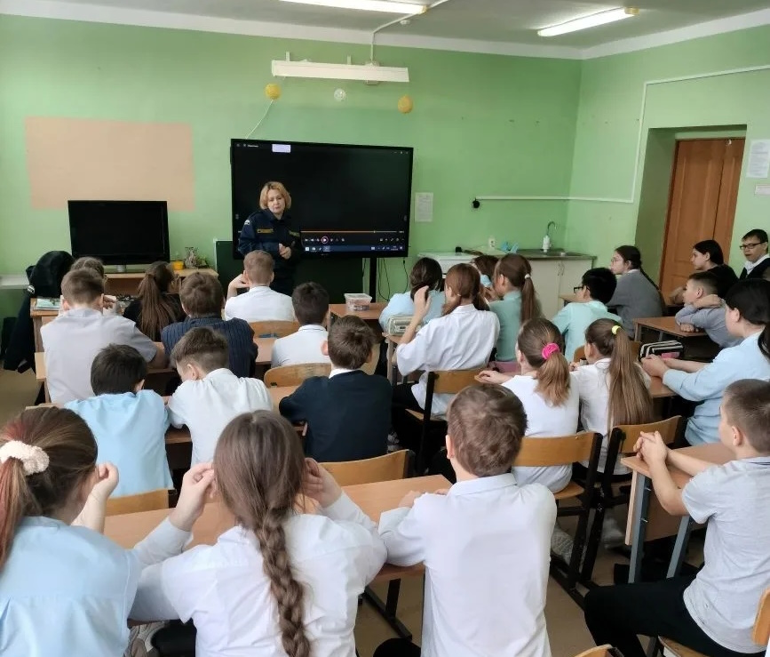 В преддверии Всемирного дня гражданской обороны