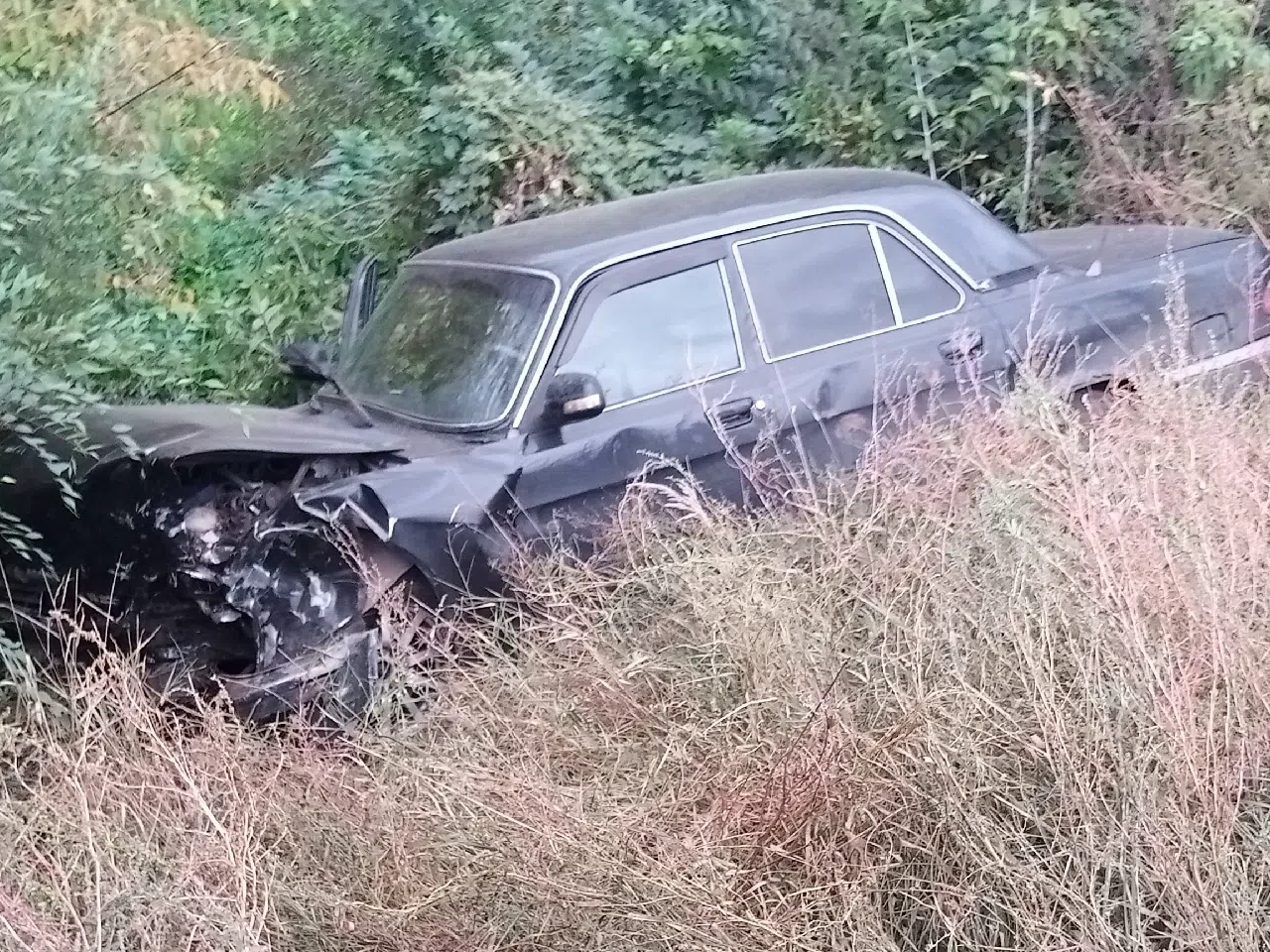 Лобовое столкновение двух автомобилей в Богатовском районе 