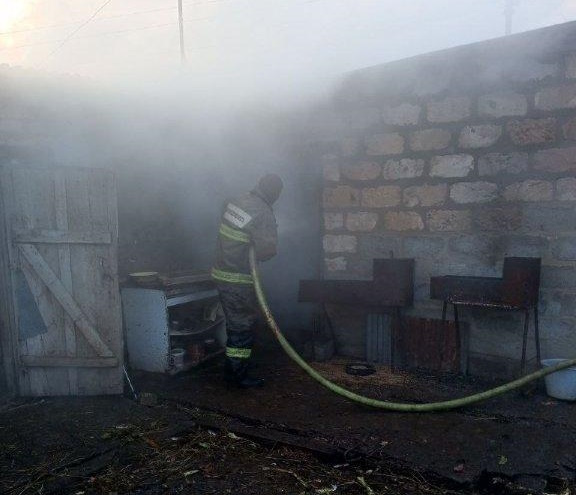 В Красноармейском районе горело сено в надворных постройках