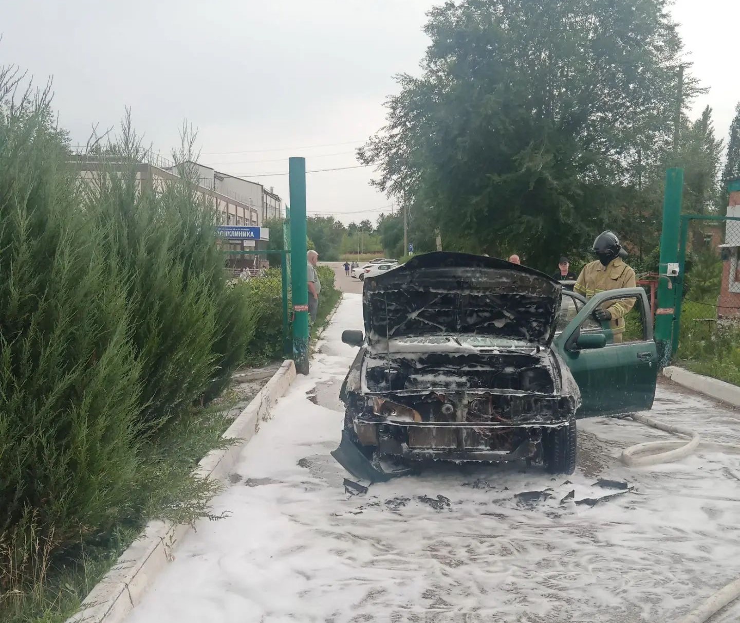 Возгорание автомобиля в движении произошло в Нефтегорском районе