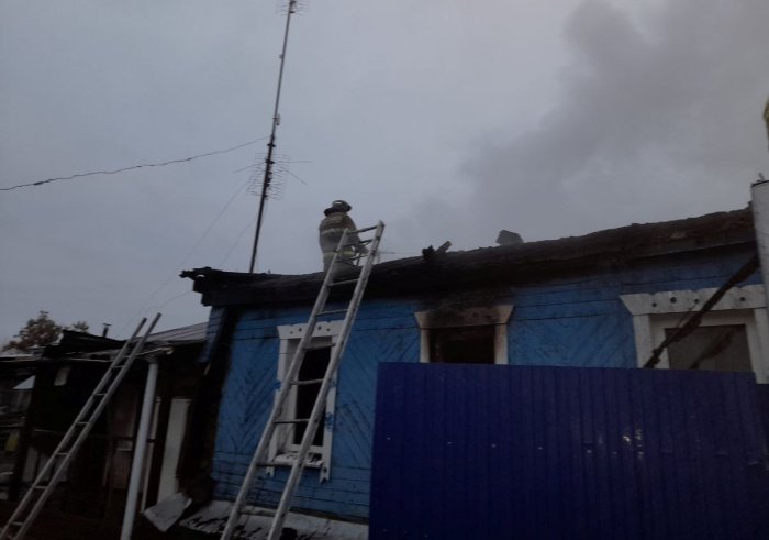 Сегодня утром огнеборцы 116 пожарно-спасательной части 48 Отряда работали на месте пожара в Алексеевском районе  