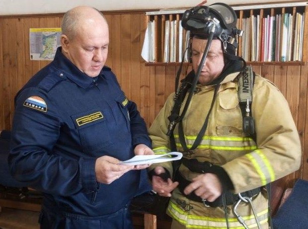 Занятие по подготовке газодымозащитной службы прошло в пожарно-спасательной отряде № 45