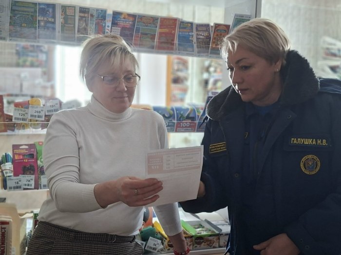 На территории Челно‑Вершинского района продолжается работа по информированию населения о правилах пожарной безопасности