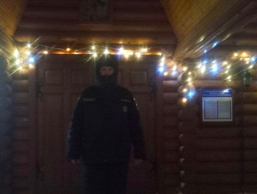 В ночь с 6 на 7 января на мероприятиях, связанных с празднованием Рождества Христова, наши специалисты обеспечили безопасность в Шигонском, Исаклинском, Елховском и Борском районах