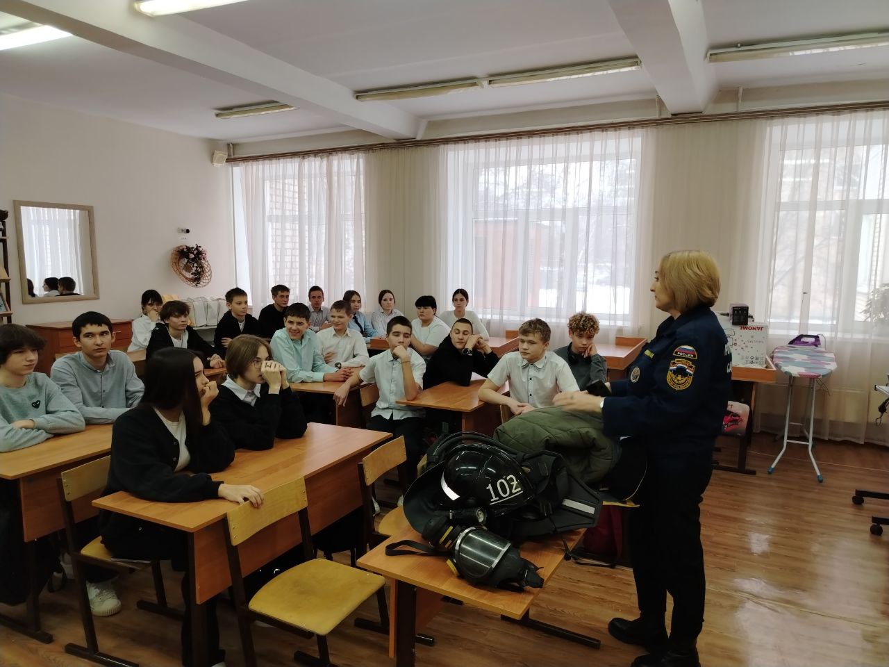 Похвистневские школьники познакомились с профессией пожарного