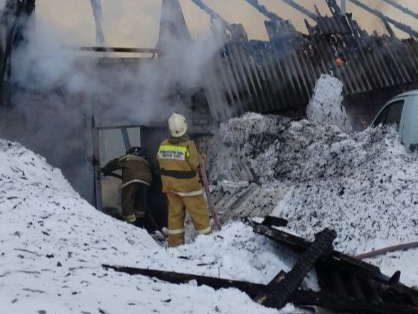 В настоящий момент наши огнеборцы работают на пожаре в Ставропольском районе