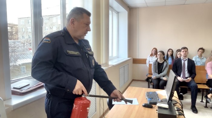 Профилактические беседы на тему пожарной безопасности всегда актуальны 