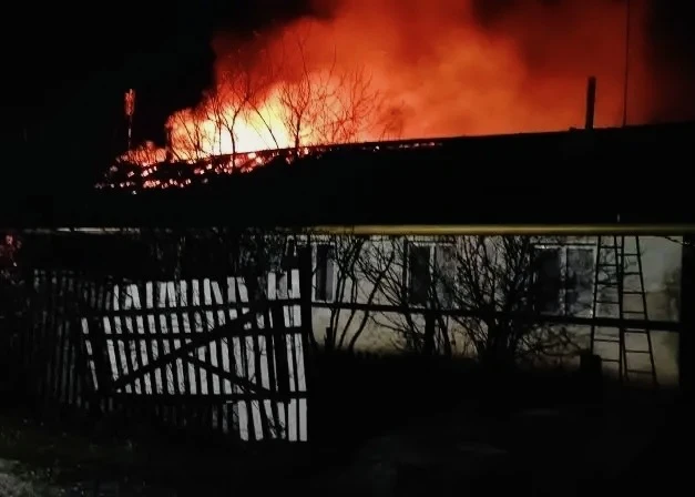 Сегодня ночью в Безенчукском районе произошел пожар