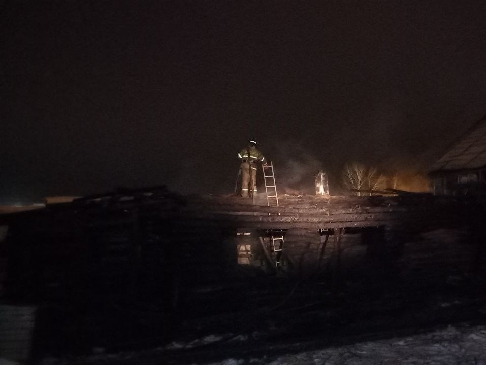 Сегодня в Сергиевском районе произошел пожар. Горели дома