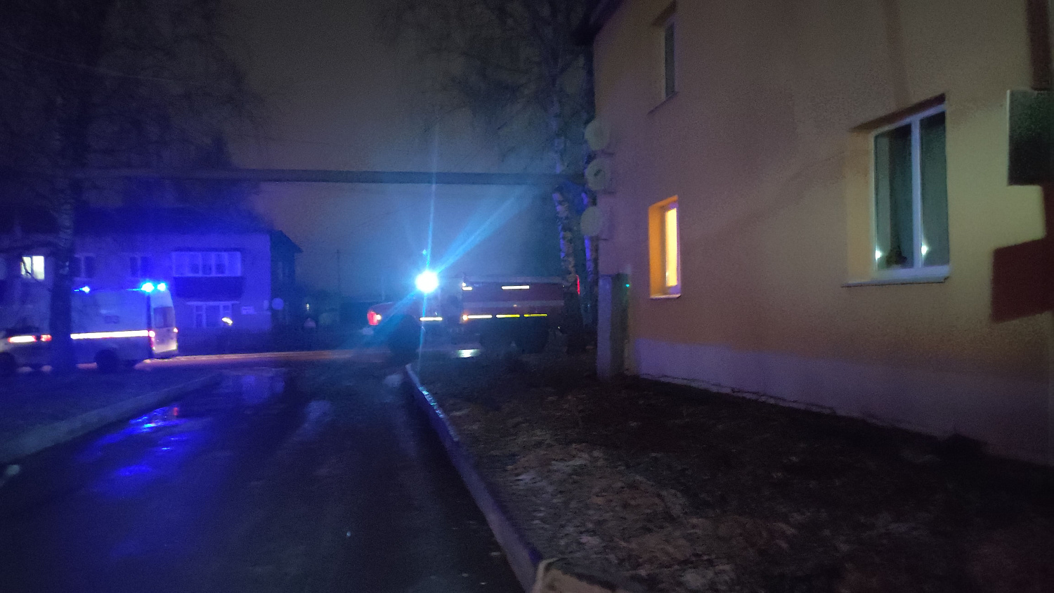 В Клявлинском районе загорелся электрический щиток в подъезде многоквартирного дома