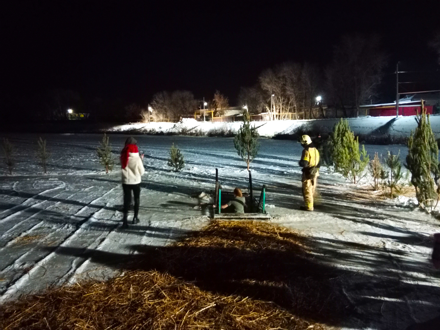 С 18 на 19 января при проведении празднования Крещения Господня в Больщеглушицком, Шигонском, Елховском, Кинельском, Волжском, Борском, Богатовском и Ставропольском районах наши специалисты проводили профилактические мероприятия