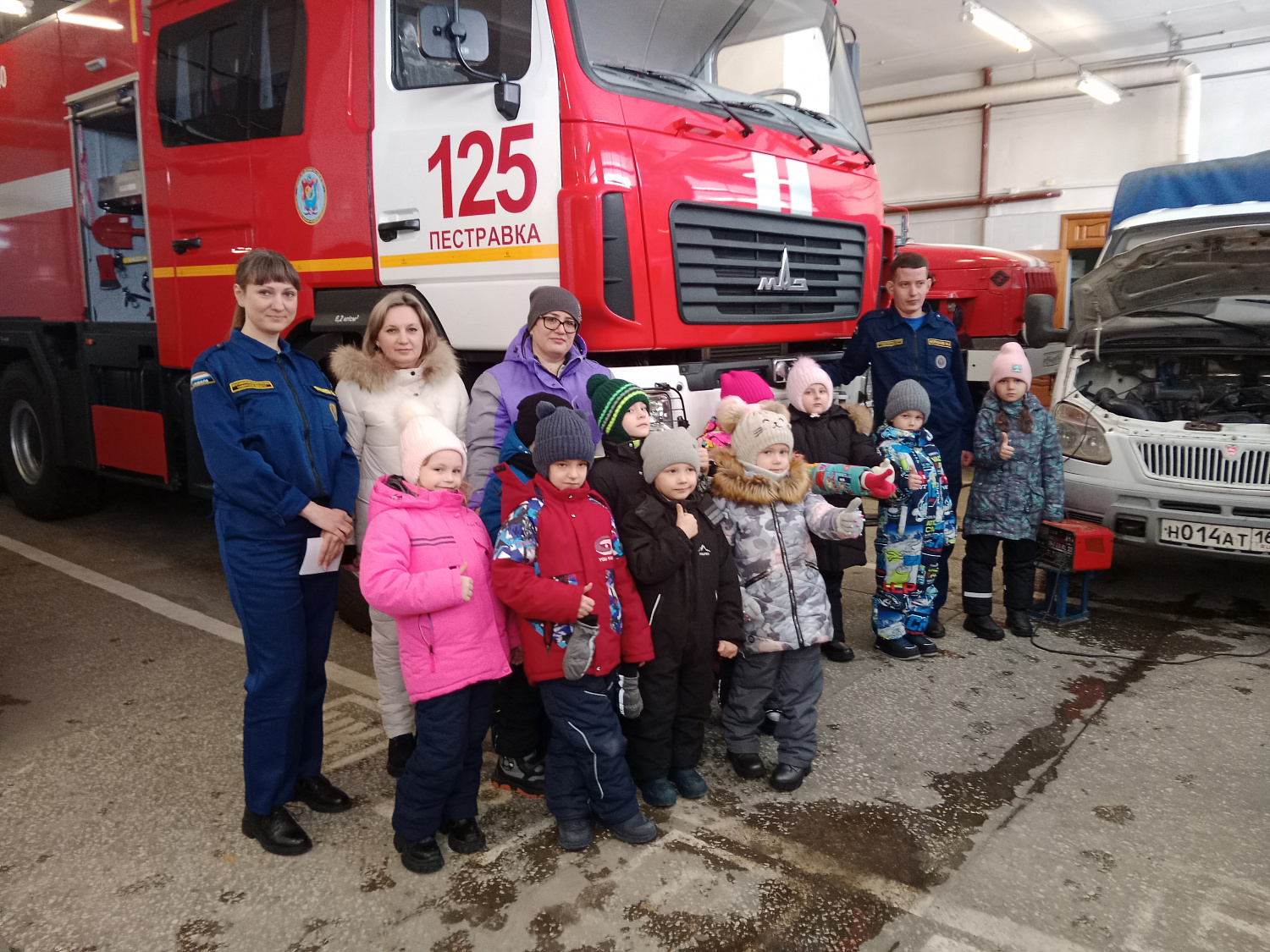 Экскурсия в пожарную часть – интересно и полезно!