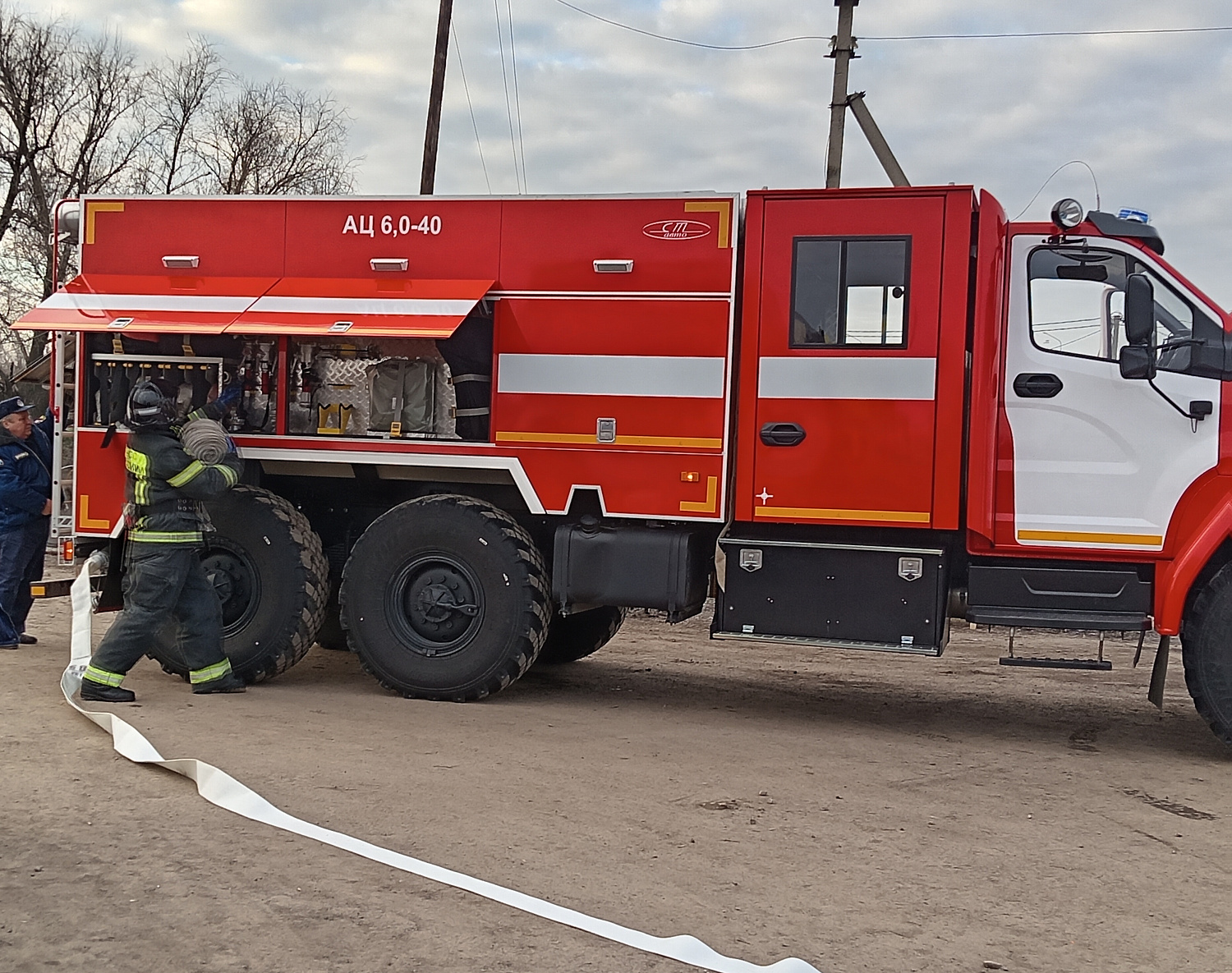 Совместные пожарно-тактические учения в Большеглушицком районе 