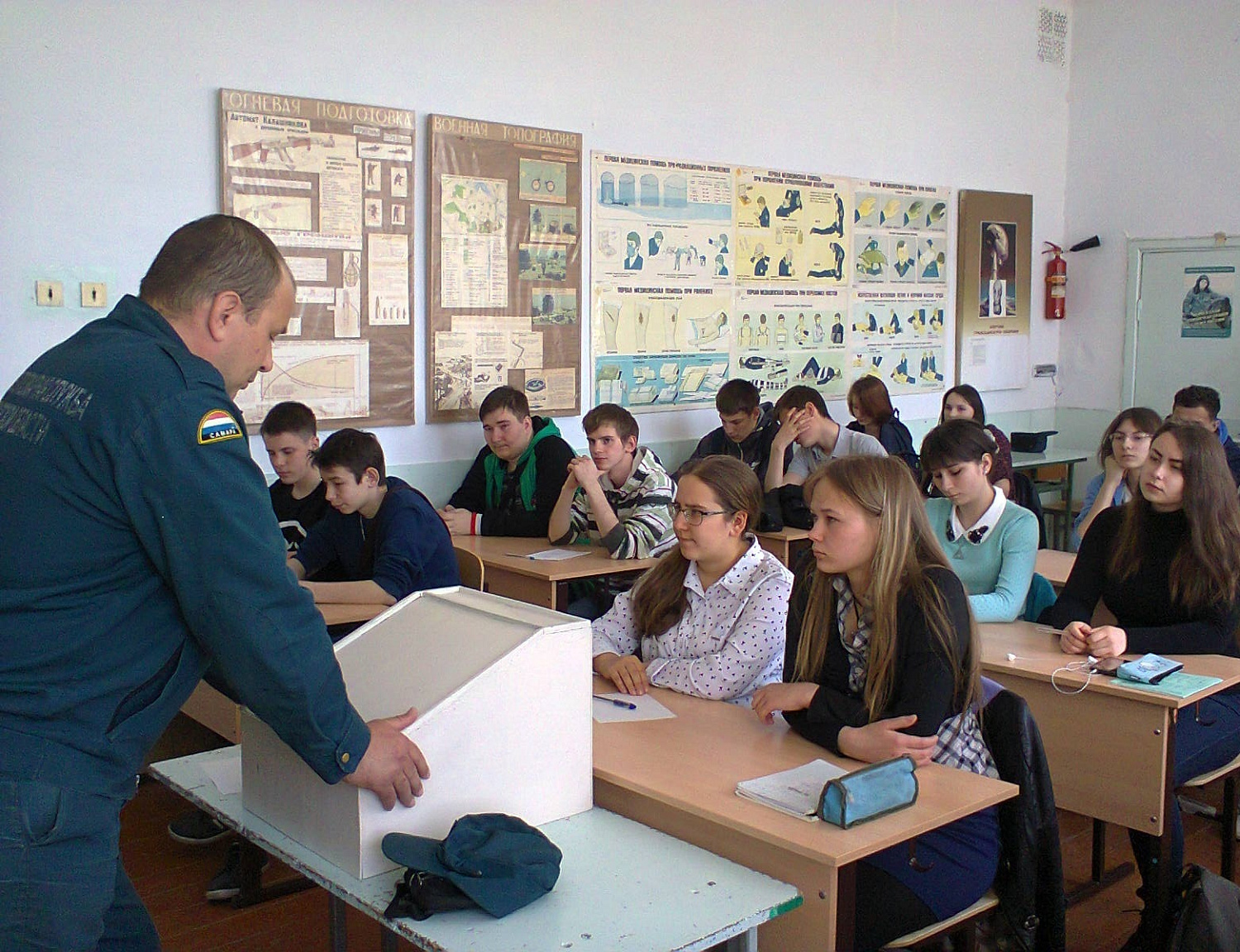 В Кинельском,Ставропольском и Шигонском районах прошли открытые уроки, приуроченные к 40-летию со дня трагедии на Чернобыльской АЭС. 